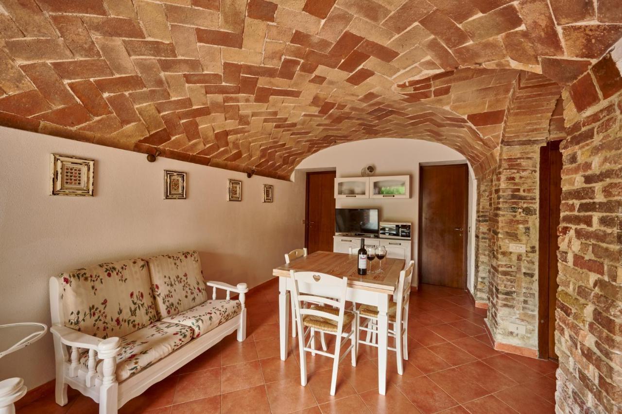 Agriturismo Il Canneto Casole dʼElsa Exterior foto